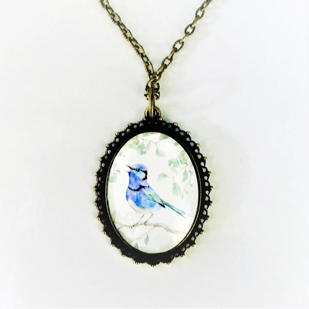 Blue jay necklace deals